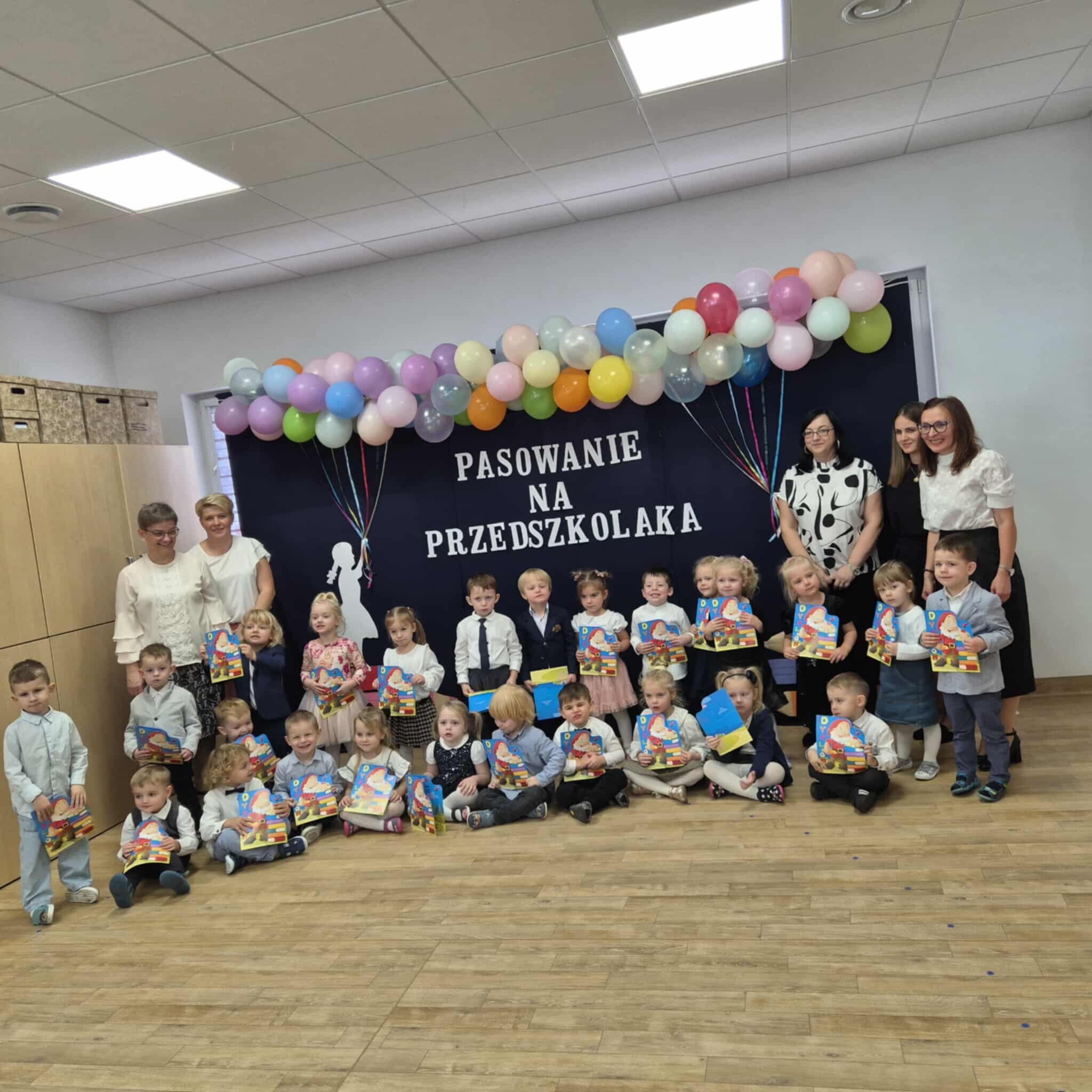 PRZEDSZKOLE NR 1 W BRUSACH: PASOWANIE NA PRZEDSZKOLAKA