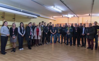 DRUŻYNOWE MIEJSKO-GMINNE MISTRZOSTWA W STRZELANIU Z KARABINKA PNEUMATYCZNEGO