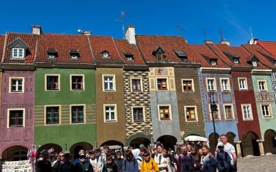 SP W LUBNI: Koziołki, rogale i sekrety historii – pomysł na niezapomnianą wycieczkę szkolną do Poznania