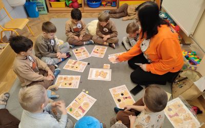 PRZEDSZKOLE NR 1 W BRUSACH: DZIEŃ PLUSZOWEGO MISIA