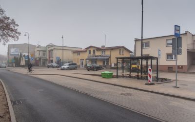 WRACA DAWNA ORGANIZACJA RUCHU W BRUSACH. WYJĄTKIEM SĄ NOWO POWSTAŁE SKRZYŻOWANIA TYPU RONDO I JEDNOKIERUNKOWA UL. RZEMIEŚLNICZA.