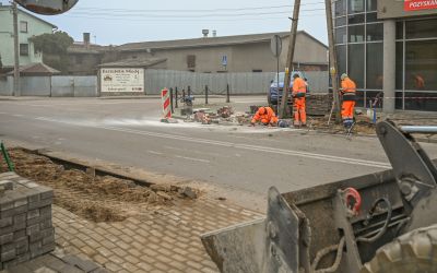 DOBRA WIADOMOŚĆ! BEZPIECZNIEJ NA UL. DWORCOWEJ - NOWE PRZEJŚCIA DLA PIESZYCH W BRUSACH