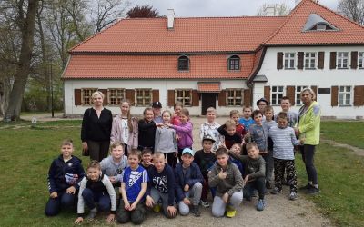SP LEŚNO: Wycieczka do Wdzydz Kiszewskich i Będomina