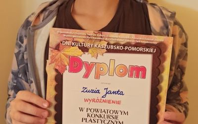 SP LEŚNO: POWIATOWY KONKURS PLASTYCZNY "BARWY JESIENI"