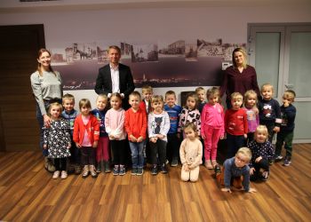 „Misiaki” z Przedszkola nr 1 w Brusach z wizytą w Urzędzie Miejskim.