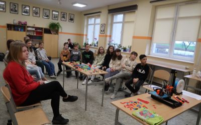 SP LUBNIA: Mobilne Laboratoria Przyszłości