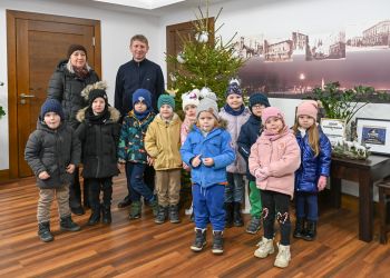 BOŻONARODZENIOWE ODWIEDZINY W URZĘDZIE